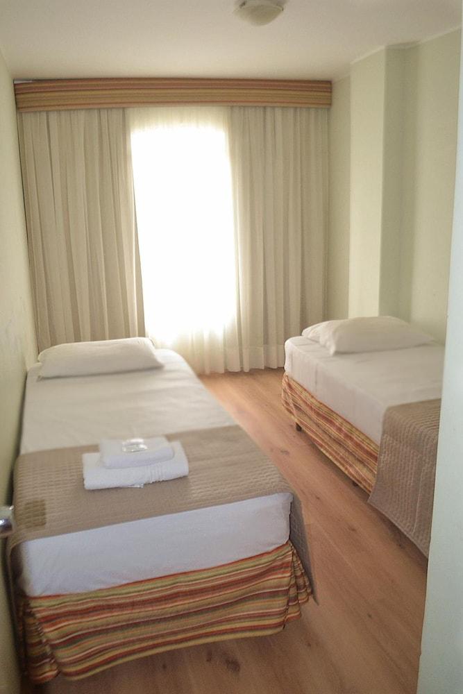 Hotel Ampiezza Curitiba Eksteriør billede